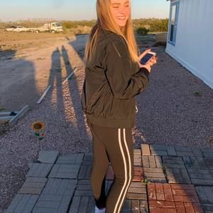 Meet your Posher, Mckenzie